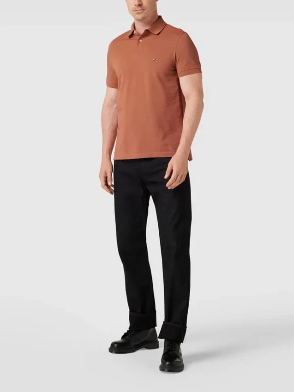 Tommy Hilfiger Regular Fit Poloshirt Mit Label-Stitching – Rostrot 1